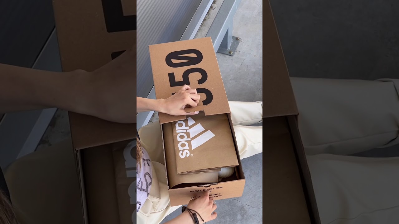 Обзор на кроссовки Adidas Yeezy 350 v2 Static