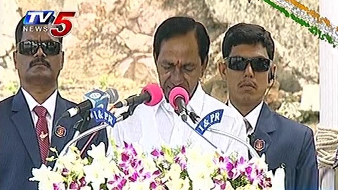 CM KCR Speech @ Independence Day Celebrations at Golconda fort | TV5 News