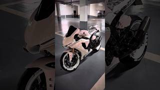 💖🏍️ Pink Yamaha Superbike 🔥 Luxury Sports Bike Dream 😱 #shorts #trending #bike #bikelover #sports