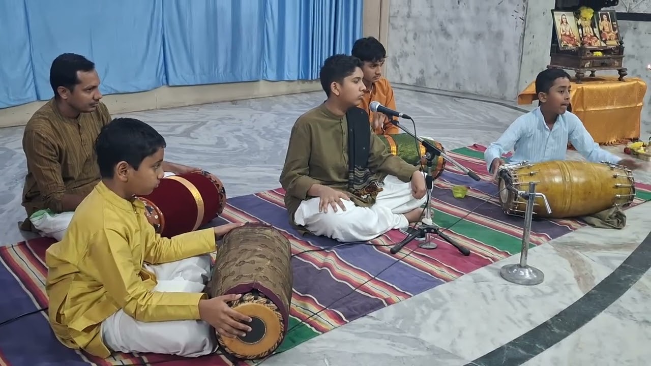 ಕಲ್ಲಹಳ್ಳಿ ಶ್ರೀನಿವಾಸ ದೇವಸ್ಥಾನ ಕಾಲಂಡರ್ ಬಿಡುಗಡೆ ಸಂದರ್ಭದಲ್ಲಿ 