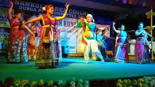 Kanha so ja jara or more bansi bajaiya is asong from baahubali, the
conclusion. group dance this video choreographed by kakoli goswami.