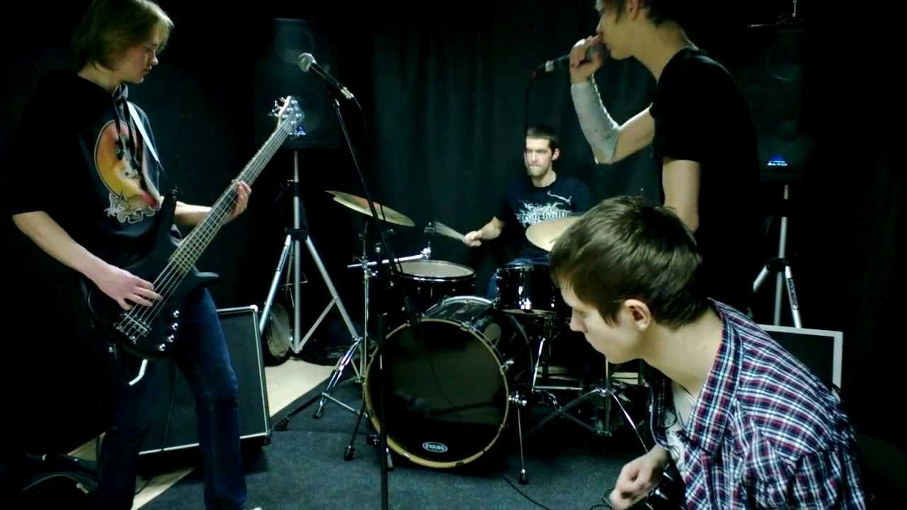 Diamond Days (Tuning room)