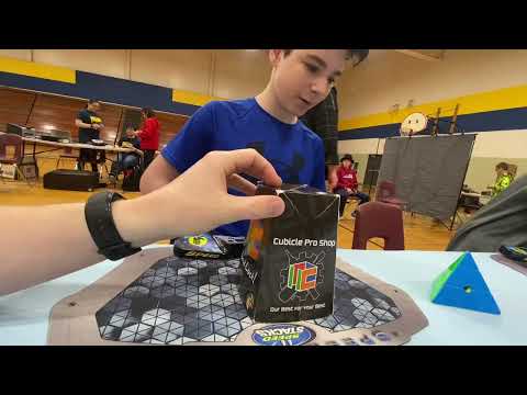1.55 (former) Pyraminx WORLD RECORD AVERAGE