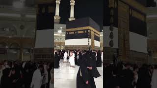 Kabe'de Hacılar Hu #mekke #allah #love #kabe #hajj #mekkah #medine #medina #hajj #umrah #islam #fyp