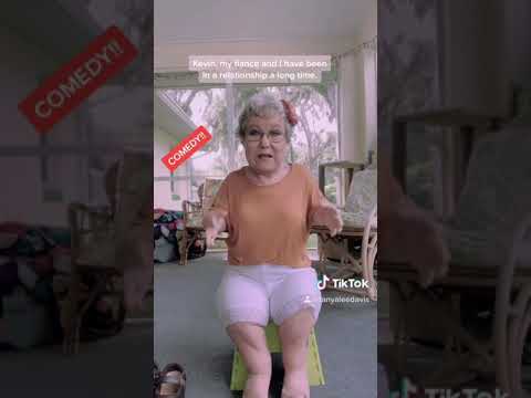 COMEDY - Tanyalee Davis - Pole Dancing