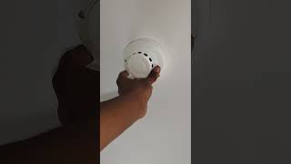 smoke detector work 🔥#yutubeshorts 🚨😗