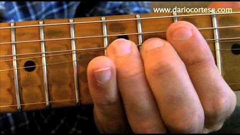 Country Guitar Lesson: String Bending (part 1) - How to bend one string. .