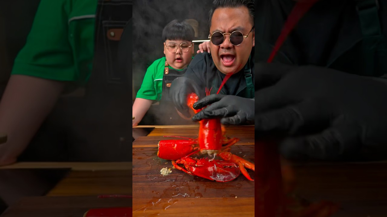 Spicy Garlic Lobster 🦞🌶️ 🧄 #cooking #funny