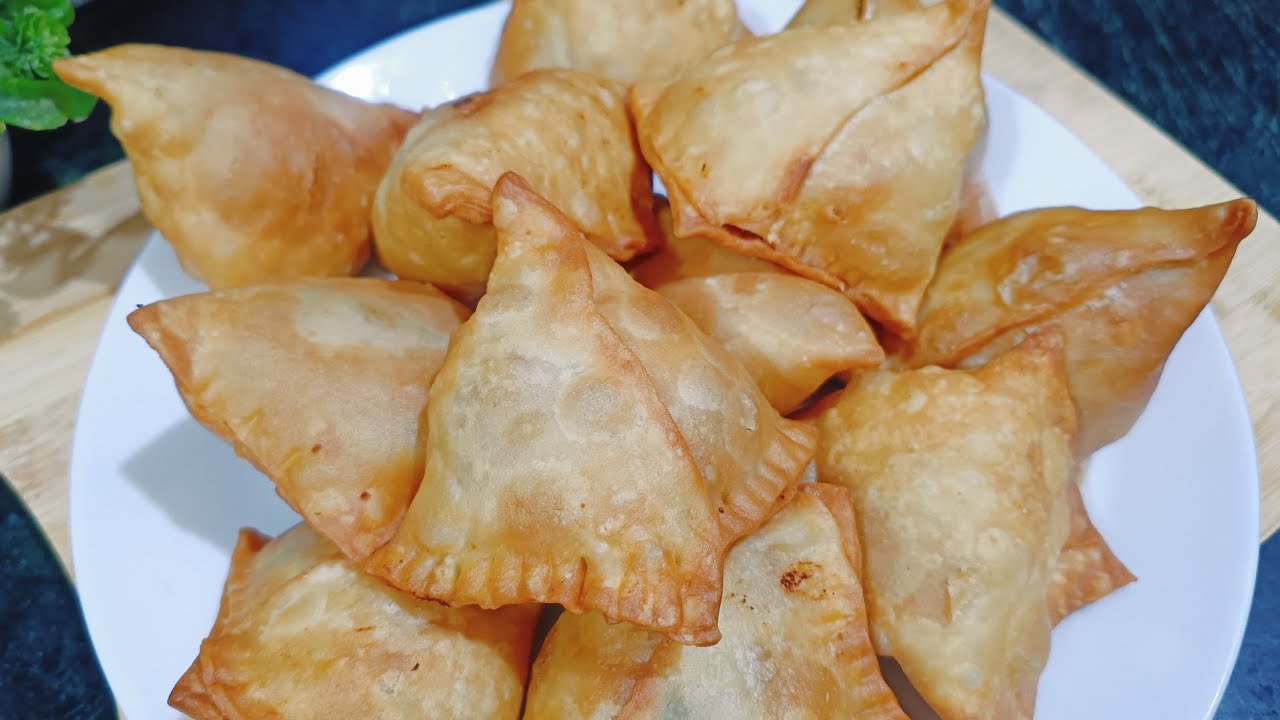 Falku Rai Khasta Aloo k Samosa Recipe | Ramadan Special Recipe | Iftar recipe ...
