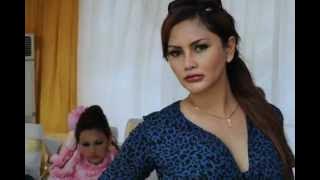 Sisca Melliana ( short video )
