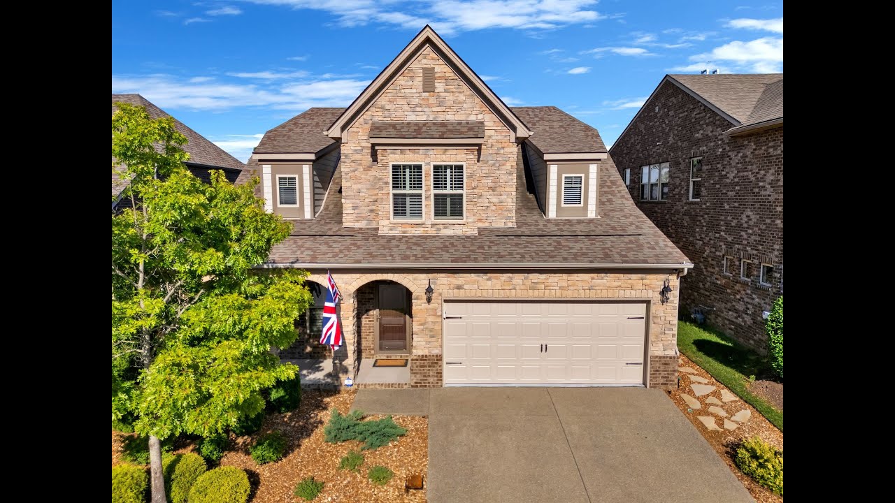 1727 Foxland Blvd Gallatin TN 37066