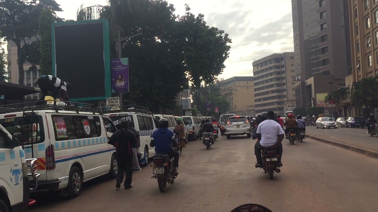 Kampala Road from Watooto church bombo road to Entebbe Absa Bank Traffic lights Thurs 23rd Dec 2021