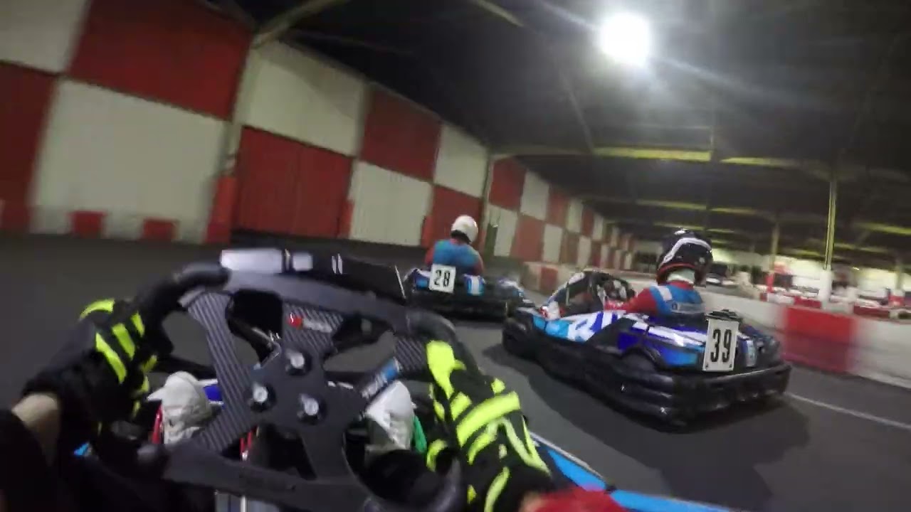 Lille karting FULL ATTACK (Avec Jadou) max overtake