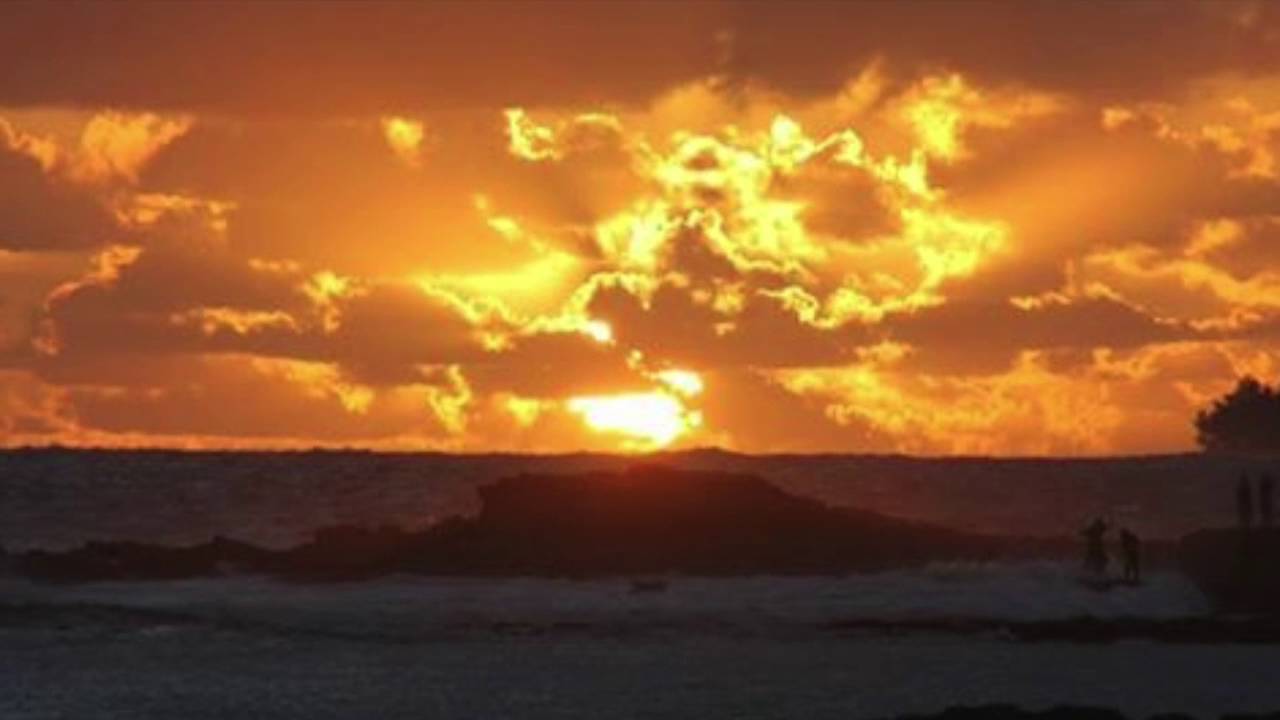 Les Rescapés (Crako feat Naskos et Salmon River Project