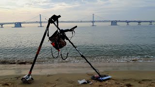 MineLab X-Terra Pro Beach Metal Detecting In Low Tide Area l Metal Detecting Korea [121]