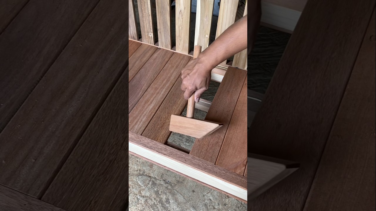 Woodworking Trick // Installing the base of the long wooden chair 