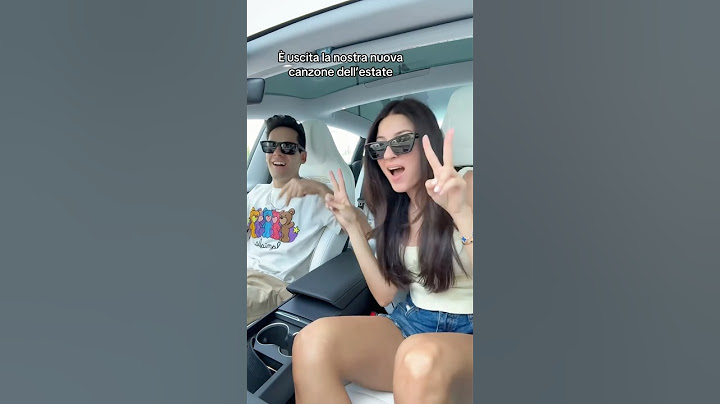 Sofì e Luì in macchina con la nuova canzone! 🎵