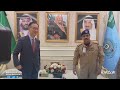 وصول السفير الكوري لدى السعودية إلى قاعدة الملك عبدالله الجوية لاستقبال الكوريين القادمين من السودان 