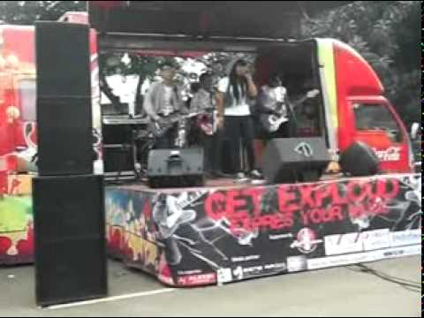 d'vload band - malam minggu
