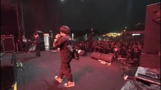 Surai Seraya - Gembala - STRANGERS Hardcore Raw Experience... (Side Stage View)