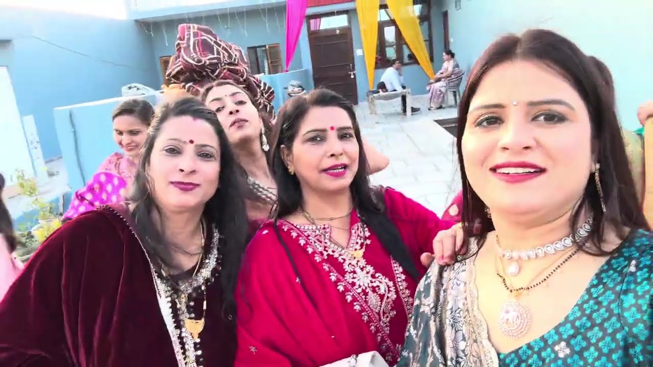 Bua k yha pahuche bhaat dene ki full masti or dance 💃🏻🤗#wedding#youtuber@Divya_goswami_vlog 