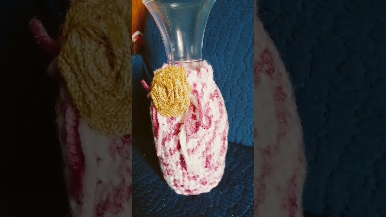 Vaso in vetro decorato.