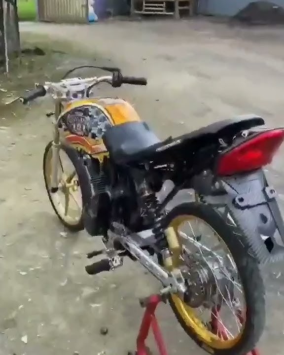 Story'wa motor Megapro trondolan ll modif simpel ll warna orange