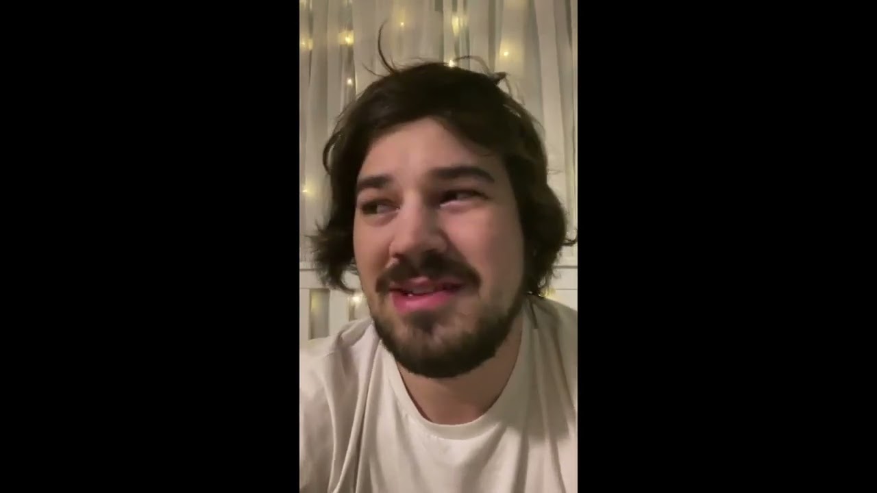 Emily Saxton Vs Mcjuggernuggets