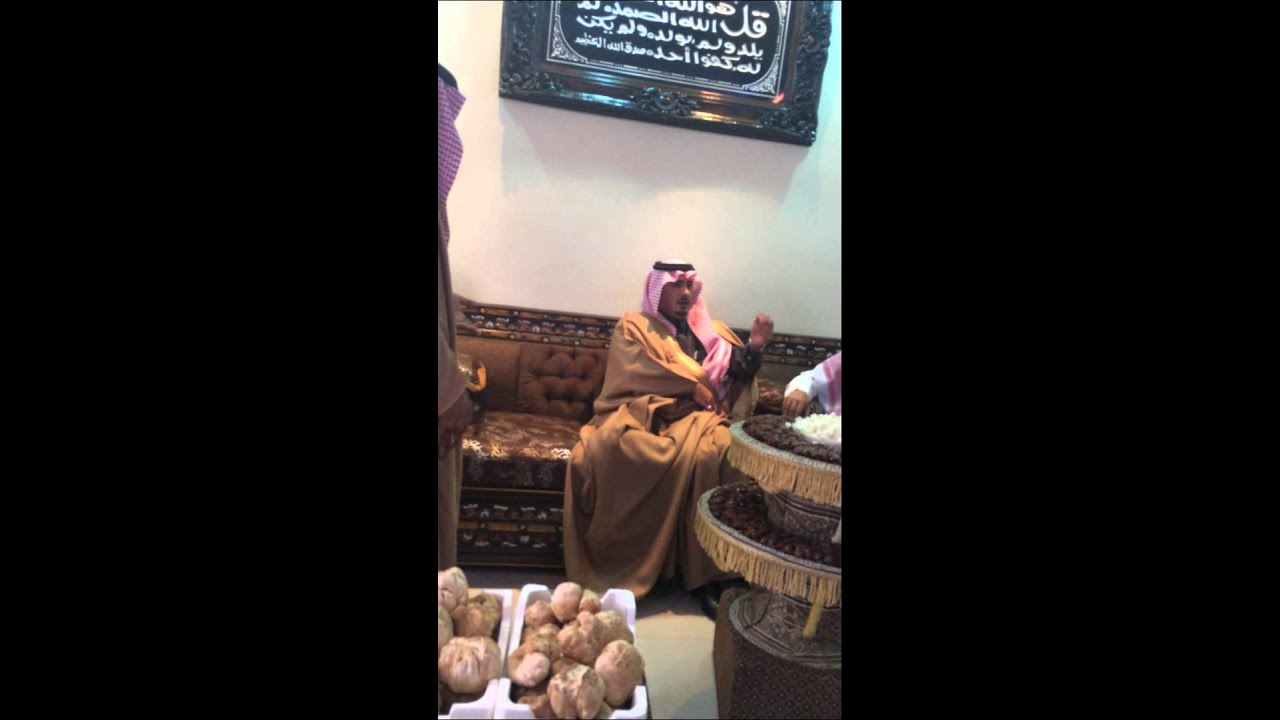 خالد بن نايف أباقرين ينخى سمو الامير عبدالعزيز بن تركي بن سعود الكبير في  اعتاق رقبة ياسر الشمري