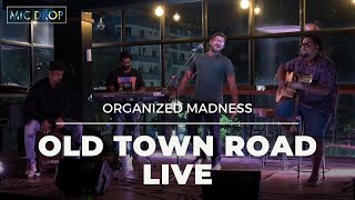 Old Town Road (Acoustic Cover) | Organized Madness Live at Kochi (Mic Drop Events) screenshot 5