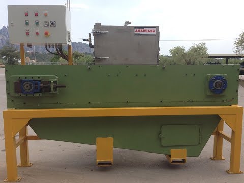 Fired brick cutting machine