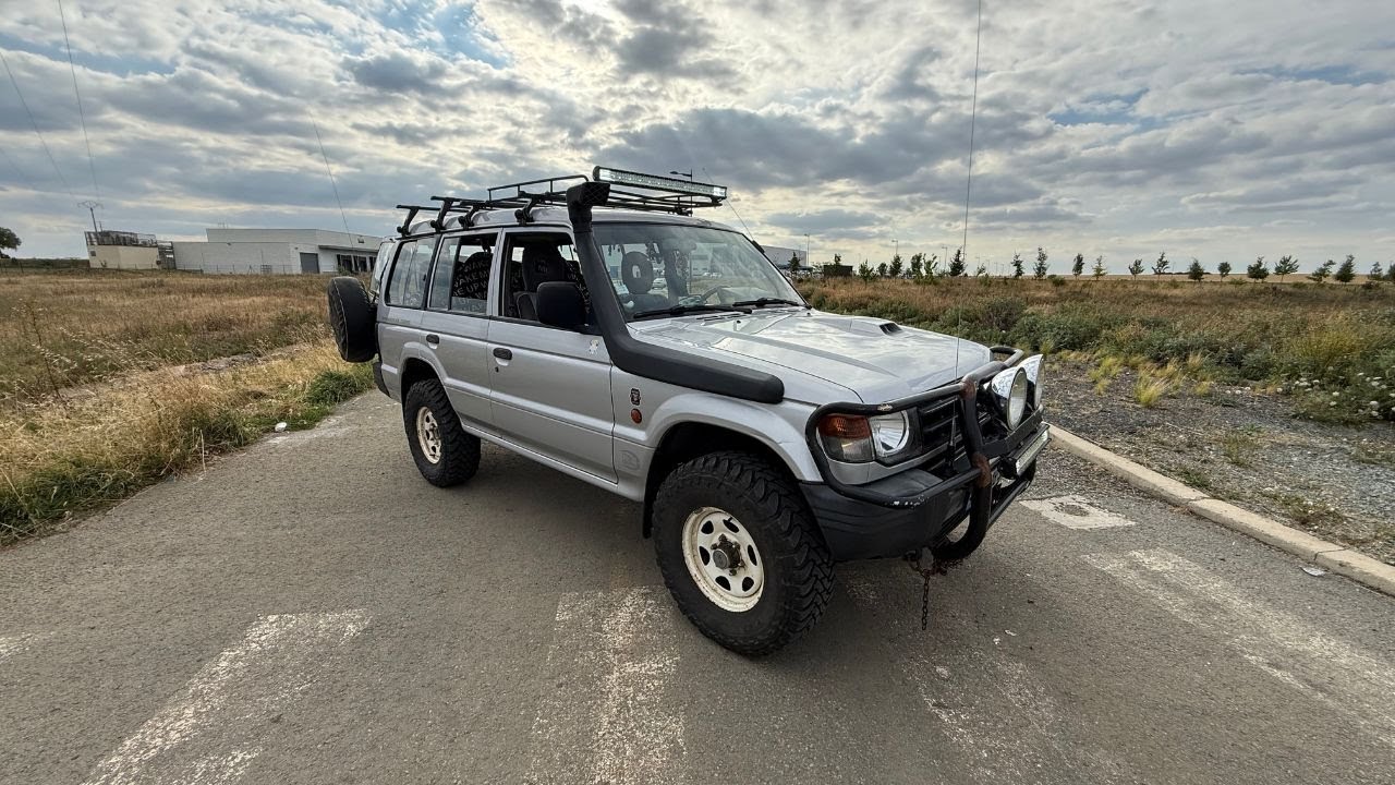 MITSUBISHI PAJERO MONTERO