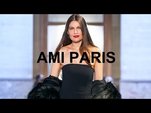 AMI FW 2022 Fashion Show (Laetitia Casta, Emily Ratajkowski, Isabelle