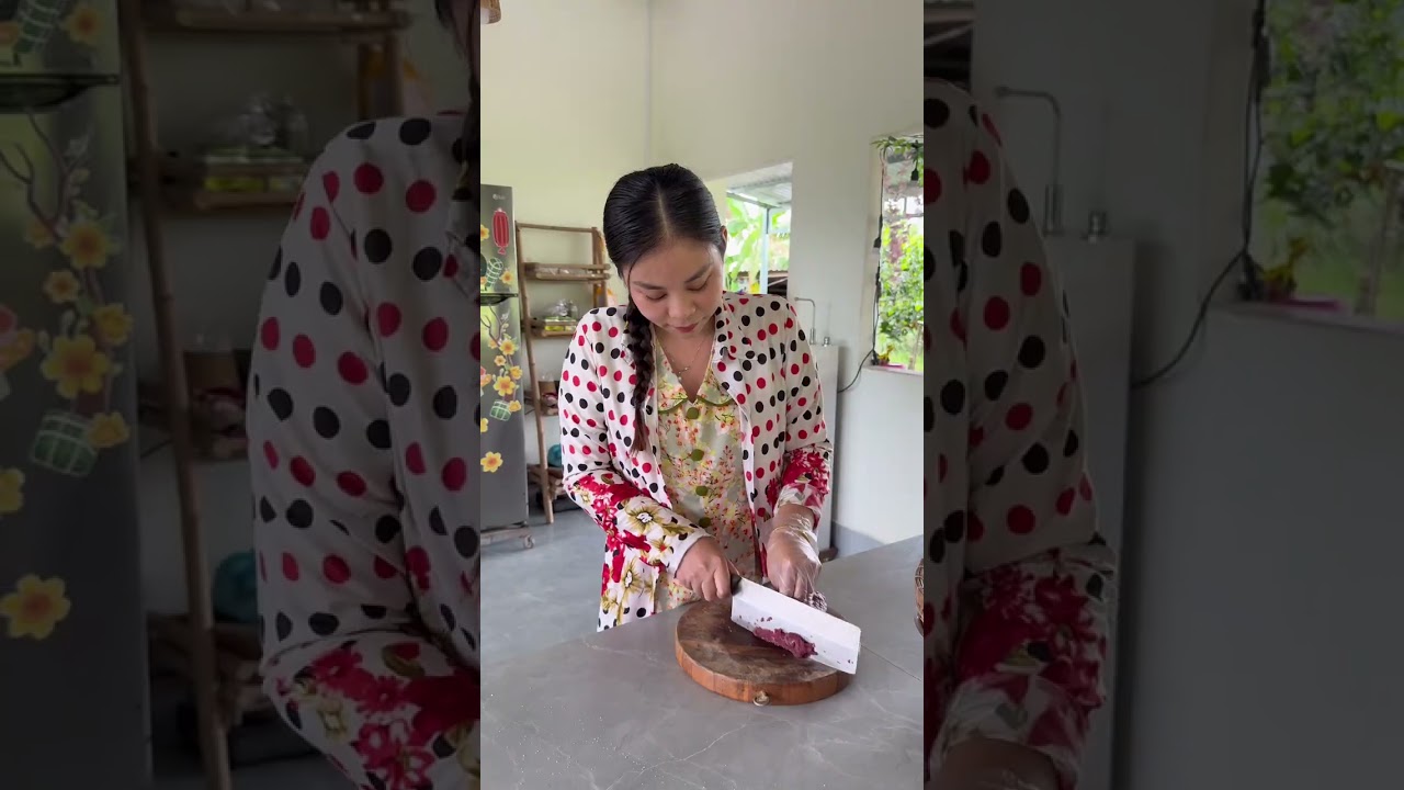 Nhi cũng chỉ mần mướn cho chị Tuyết