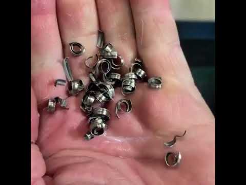 engineering equip A dual threaded pen for the curiousind #smfacts #smgadgets #Shorts