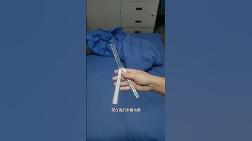 Playing fancy styles by one person. The butterfly knife teaching that everyone can learn at the