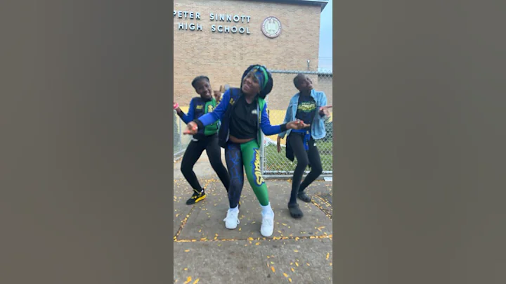 A little TikTok before practice! #majorettes #subscribe #bkgatorettes