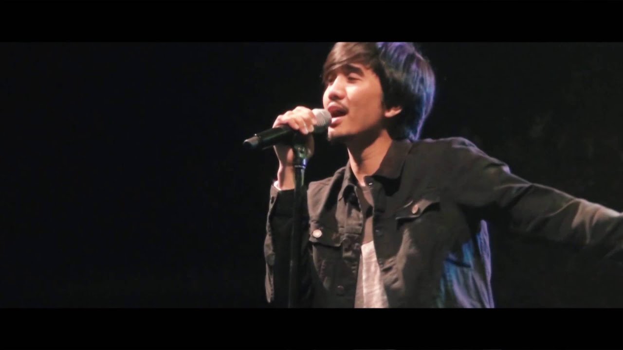 Sheila On 7 - Selamat Datang Live At Undiksha Singaraja