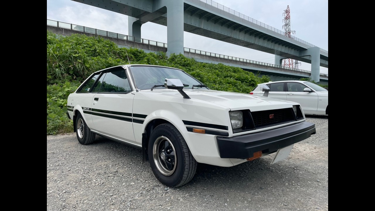 エンスーの杜」トヨタ カローラ スプリンター 1600GT リフトバック