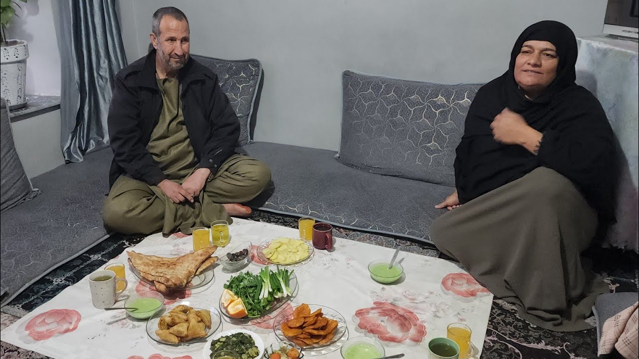 ولاگ فامیلی/افطاری ماه رمضان/آشپزی کرشمه پختن شوربا/به خواست پدرم/وگپ های مهم ما🤔