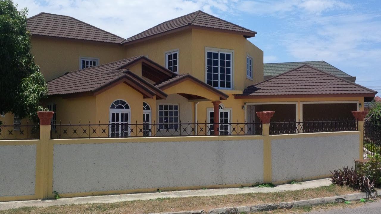 Beautiful 3 Bedroom 4 Bathroom House for sale at White Water Meadows