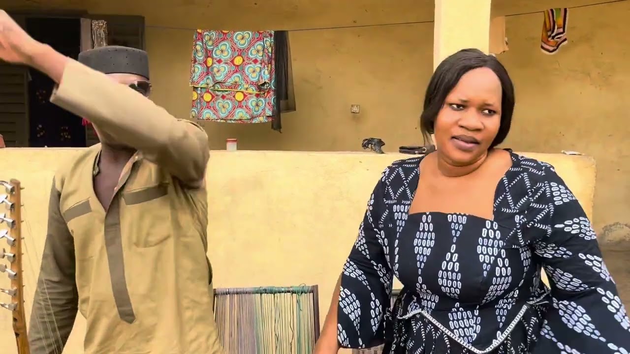 Toujours problème chez Maiga 😂😂😂