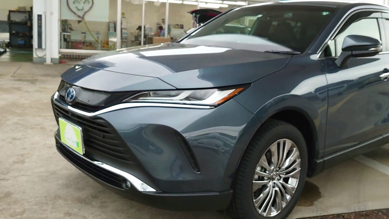 Toyota e four