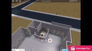 Building a bloxburg homeless shelter! pt 1