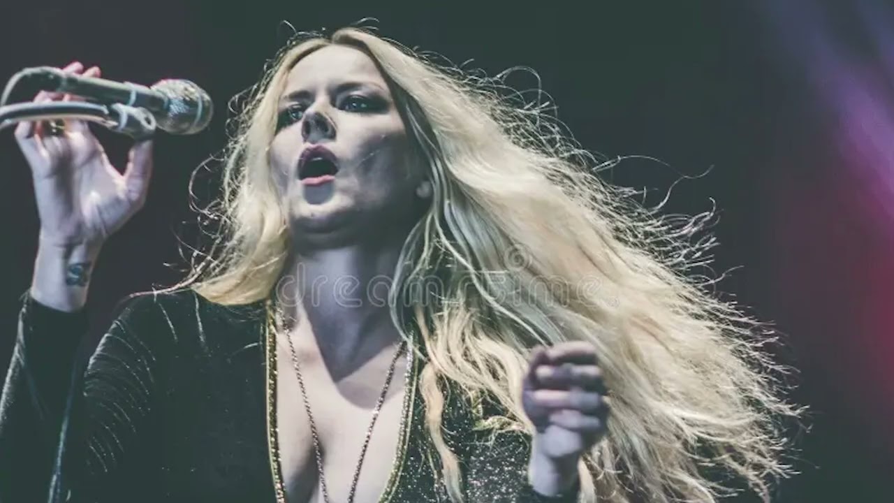 You Won’t Believe Her Voice Without music | Johanna Sadonis - Leather Demon