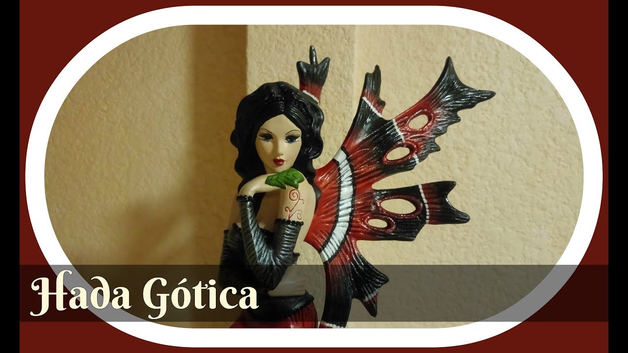Pinta cerámica: Hada estilo gótica