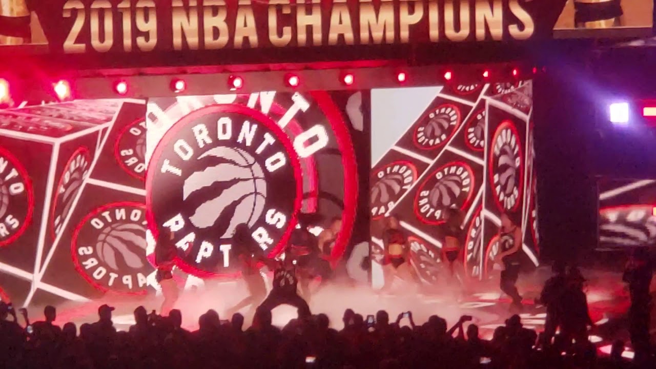 NXT TAKEOVER TORONTO 2 - VELVETEEN DREAM TORONTO RAPTORS TRIBUTE ENTRANCE