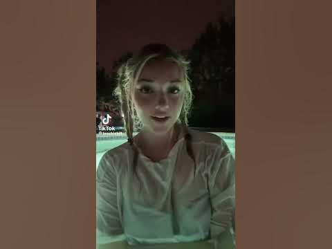 Breckie Hill New TikTok in the pool! - YouTube