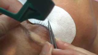 Eyelash Extension Training Tutorial Mini Clip by Envogue Lashes