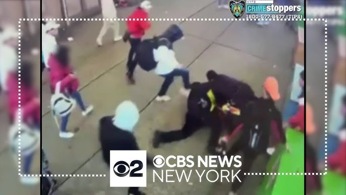Police Still Seek 6 In Times Square Attack On Nypd Officers